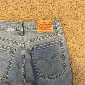 Levi jeans